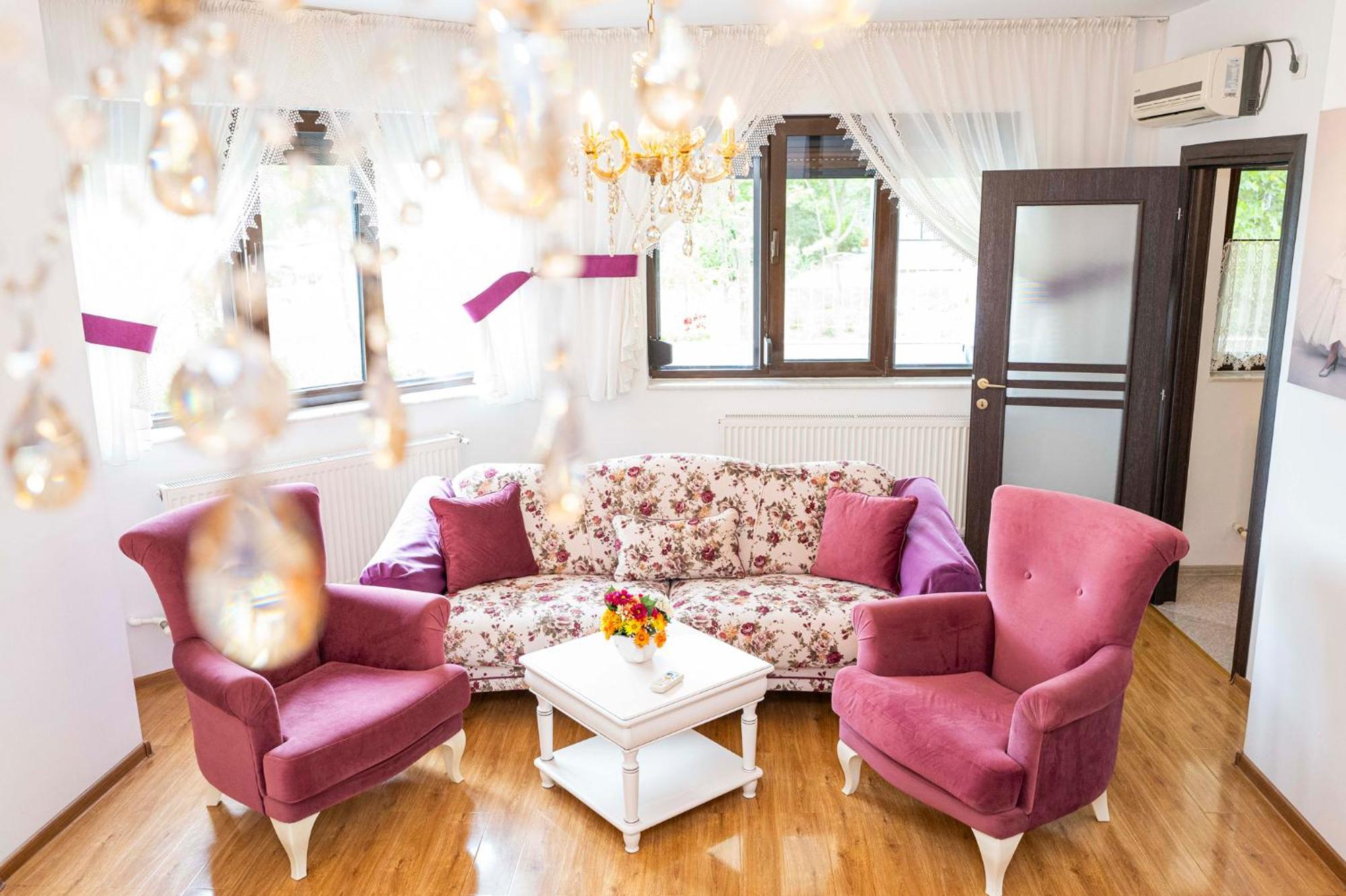 Noblesse Suite Galati  Ngoại thất bức ảnh