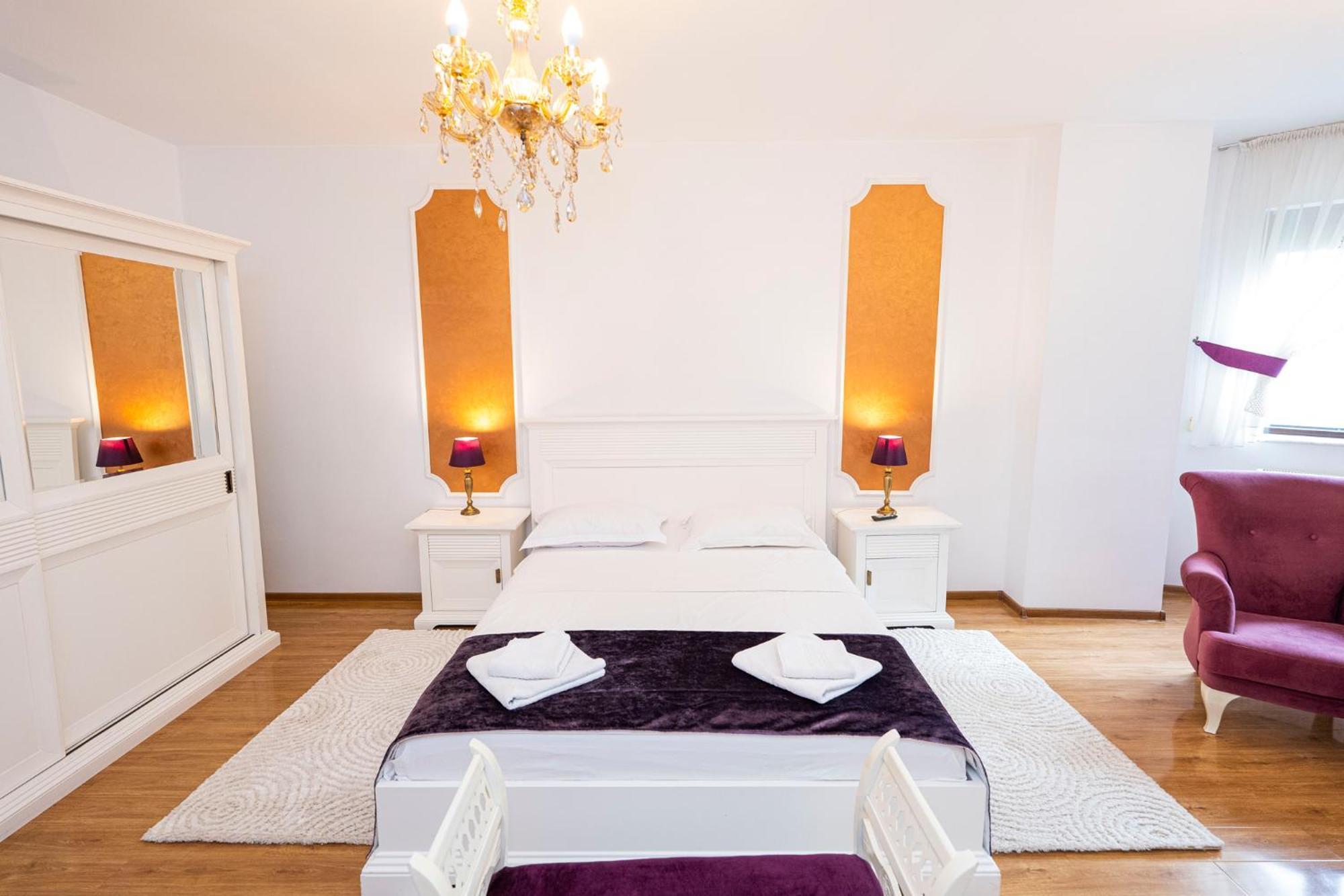 Noblesse Suite Galati  Ngoại thất bức ảnh